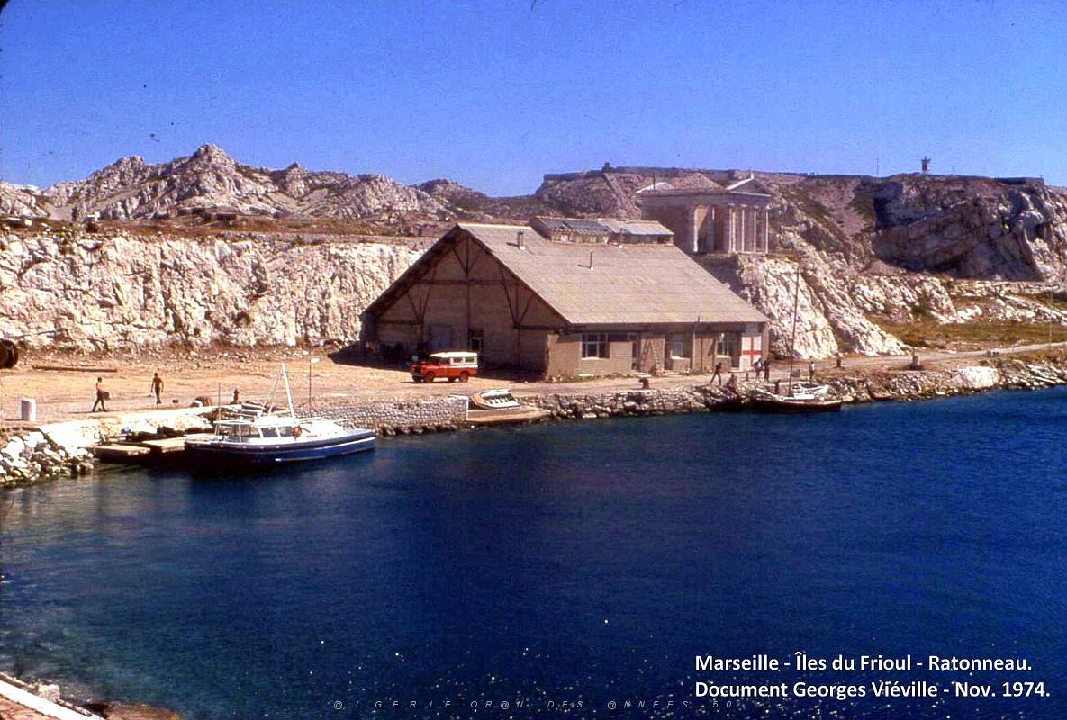 MARSEILLE ILE DU FRIOUL 1974 -RATONNEAU(7).jpg